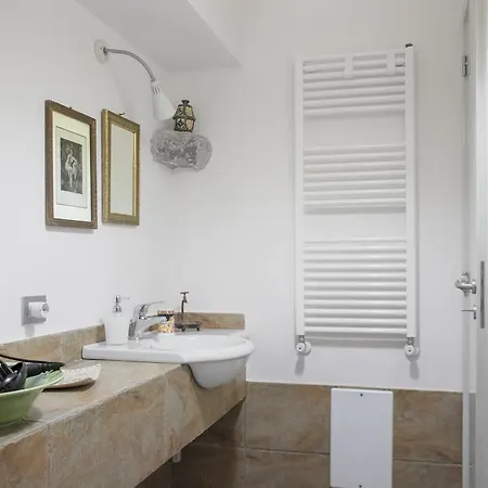 San Gregorio Flat Naples